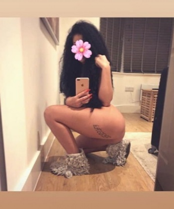 Я знаю, как сделать твои фантазии яркими реальностью! У меня есть огромный выбор услуг, которые позволят тебе насладиться каждой минутой нашей встречи. Я могу быть твоей страстной игривой любовницей или нежной и ласковой девушкой. Со мной ты почувствуешь себя по-настоящему особенным. Я живу в Москве и готова встретиться с тобой в любое удобное для тебя время. Позвони мне и убедись в этом сам! ✨💋🌹 14514, 22 года