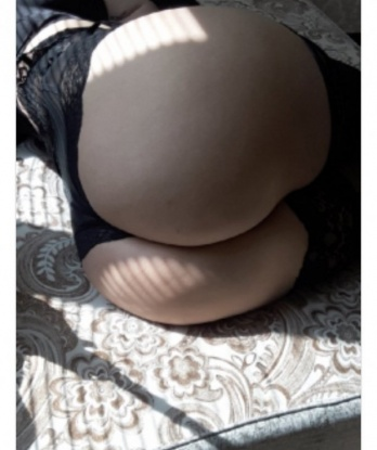 Мои нежные руки и горячее тело погрузят тебя в мир истинного наслаждения. 💋 Предлагаю широкий спектр услуг: классический и эротический массаж, оральные утехи, различные позы в сексе и многое другое. 🌟Уверяю, после встречи со мной ты останешься в полном восторге! Мои клиенты всегда говорят о моем профессионализме и умении довести до оргазма. 🌠 Приезжай ко мне в уютную квартиру, и я помогу тебе осуществить все твои самые тайные фантазии. 💫 Тебе останется только оставить приятный отзыв и с нетерпением ждать нашей следующей встречи. 💌 Звони мне уже сейчас, и мы воплотим в жизнь все твои мечты! 💘 9519, 25 лет